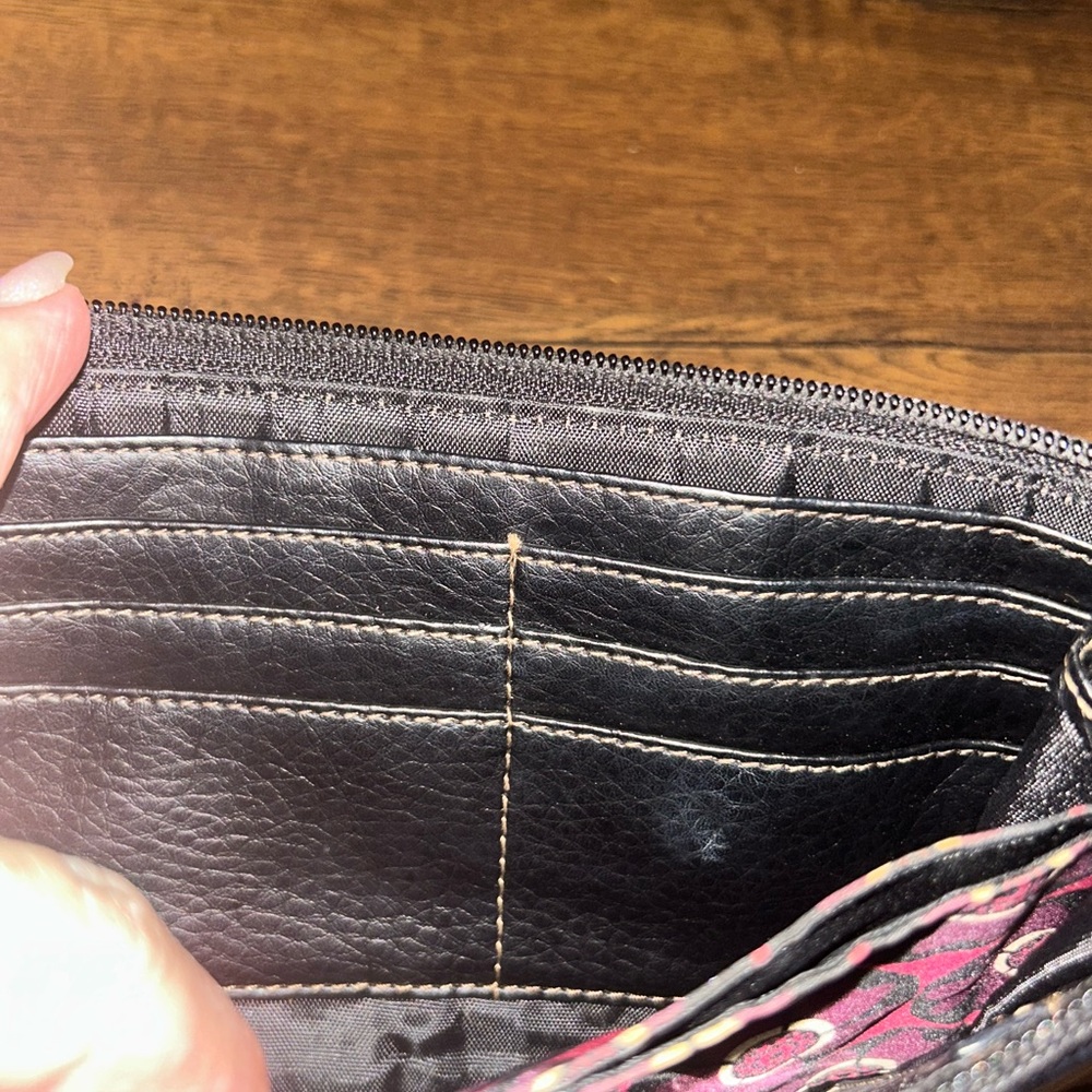 Relic Wallet - Picture 4 of 12